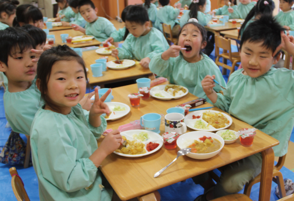 給食について写真